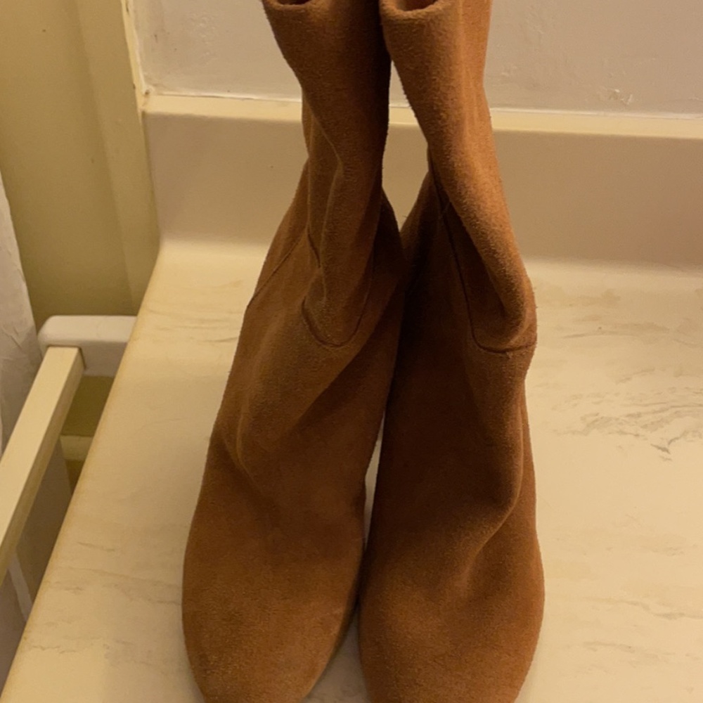 New size 8 Cognac mid calf boots